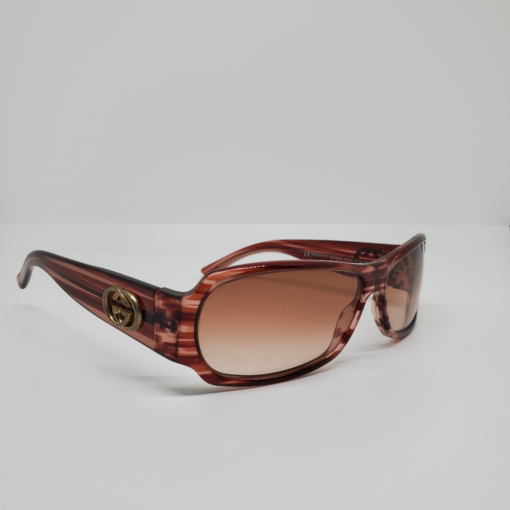 Gucci Women's Sunglasses in Brown and Gold